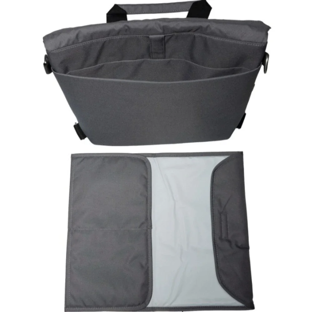 Thule Sleek Baby Changing Bag 17